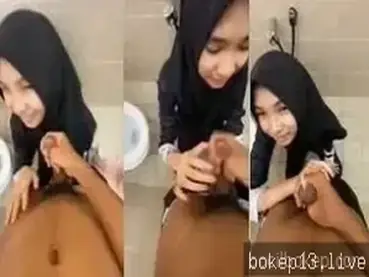 Ejakulasi Di Wajah Sahabat Seksi Di Kamar Mandi Sekolah