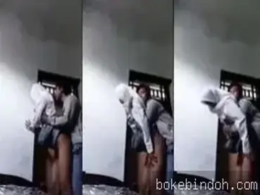 Sejoli SMA Ngewe Diam-Diam di Kamar, Takut Banget Ketahuan Ortu